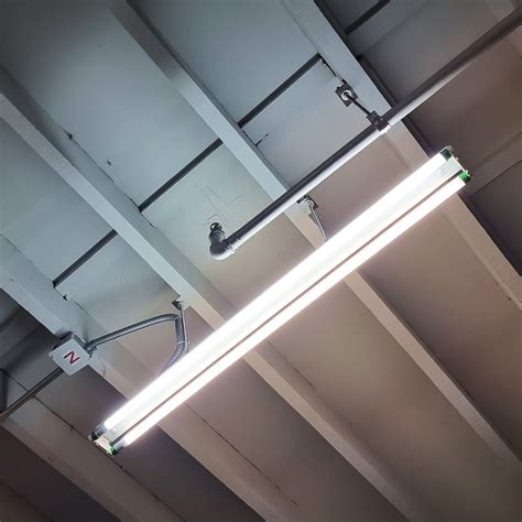 4ft T8 LED Ready Strip Light Fixture, White, Double-Lamp, Non-Shunted