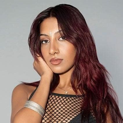 Lara (KATSEYE) Lyrics, Songs, and Albums | Genius