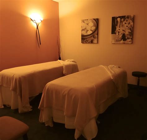 Why Your Next Massage SHOULD Be A Hand And Stone Massage Image 9