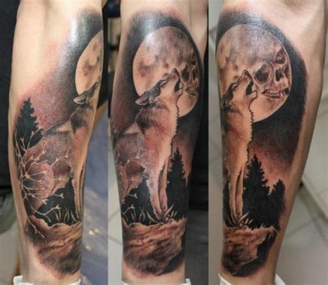 Tattoo wolf howling at the moon - Tattooimages.biz