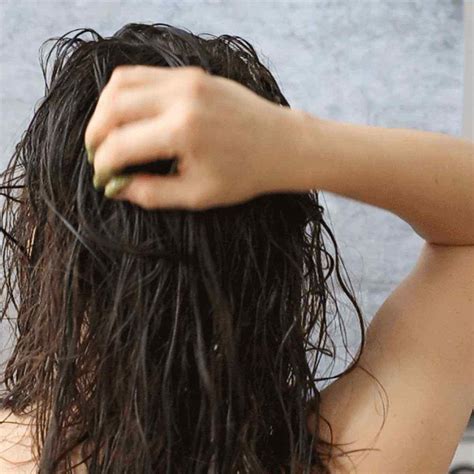 3-Ingredient Avocado Hair Mask (I love this easy mask!) - Miss Wish