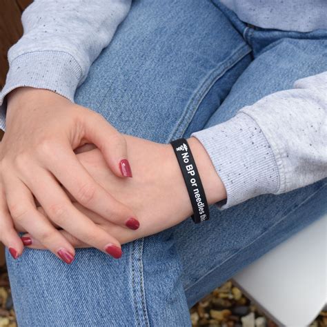 No BP or Needles This Arm Silicone Wristband - Medical ID Alert Band
