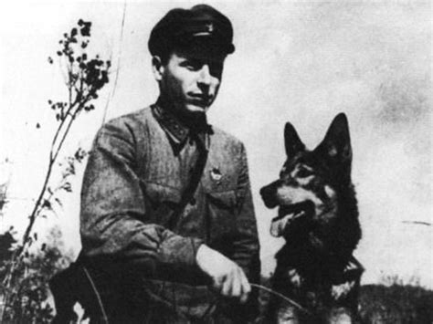 Как пограничник Карацупа и его верные Индусы стали советскими героями ...