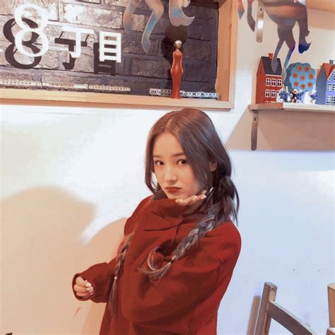 NANCY (MOMOLAND) aesthetic👀 | Nancy jewel mcdonie, Nancy momoland, Kpop ...