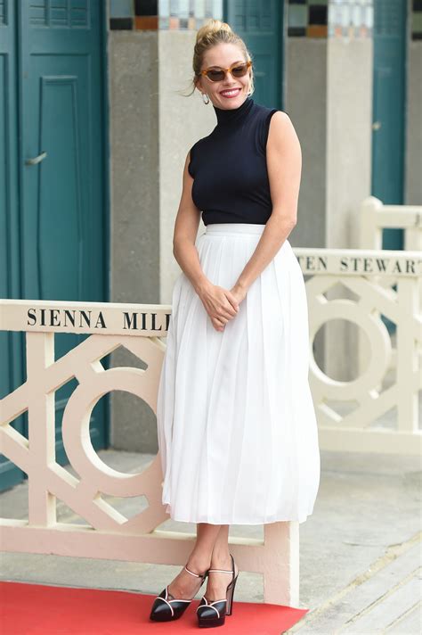 Sienna Miller is here to convince you to wear platforms again | Estilo