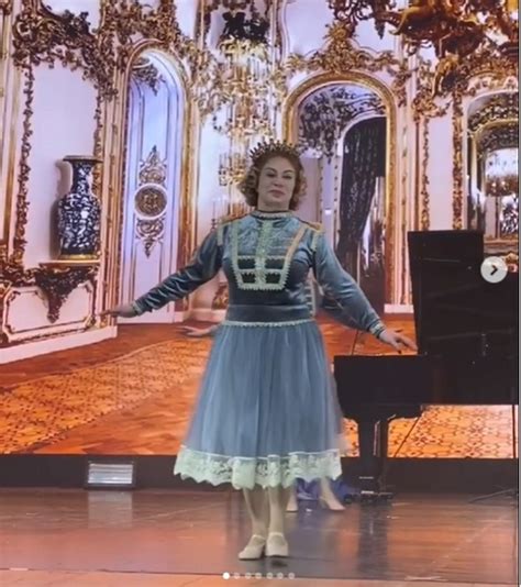 Симона Юнусова вышла на большую балетную сцену | WOMAN