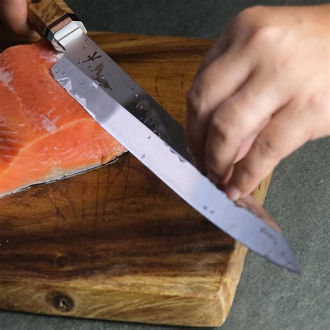 Traditional Yanagiba Sashimi Knife | Yakushi Knives