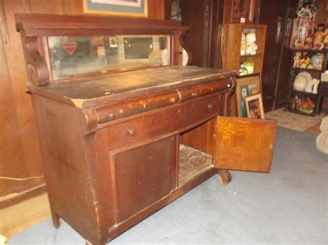 Antique Hutch/Sideboard ? | InstAppraisal