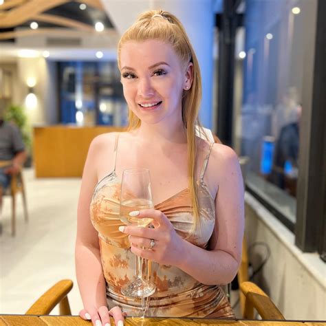 Sneaky ! DFAuyAoIRtB #music #reels #viral #art #love #happy #food #