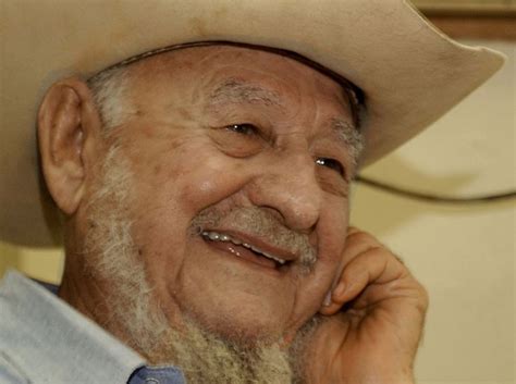 Ramón Castro: Es él quien se parece a mí – Escambray
