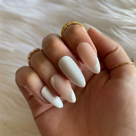 25 Neutral Minimalist Nail Designs — Champagne & Savings