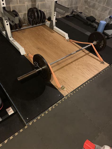 diy deadlift platform with band pegs