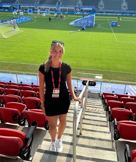 Katie Feeney (@katiefeeneyy) on Threads