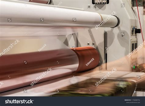 Laminating Print Images: Browse 10,286 Stock Photos & Vectors Free ...