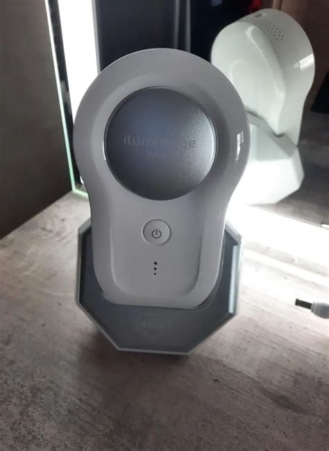 Фотоэпилятор безлимитный iluminage Precise Touch Pro NEW