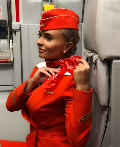 【Russia】 Aeroflot Russian Airlines cabin crew / アエロフロート・ロシア航空 客室乗務員 ...