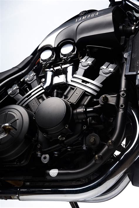 YAMAHA VMAX (2007) on Behance
