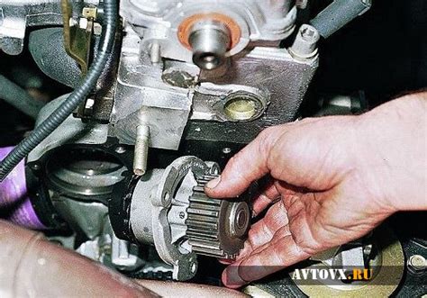 Замена помпы ВАЗ 2106 без лишних хлопот