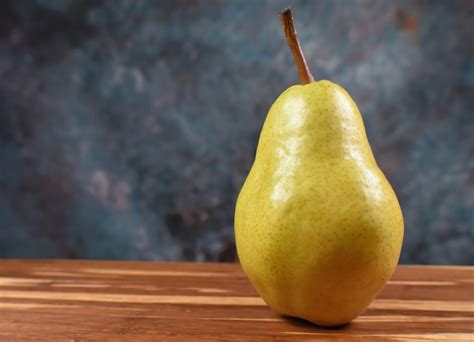 5 recettes délicieuses avec la Poire Williams pour impressionner vos ...