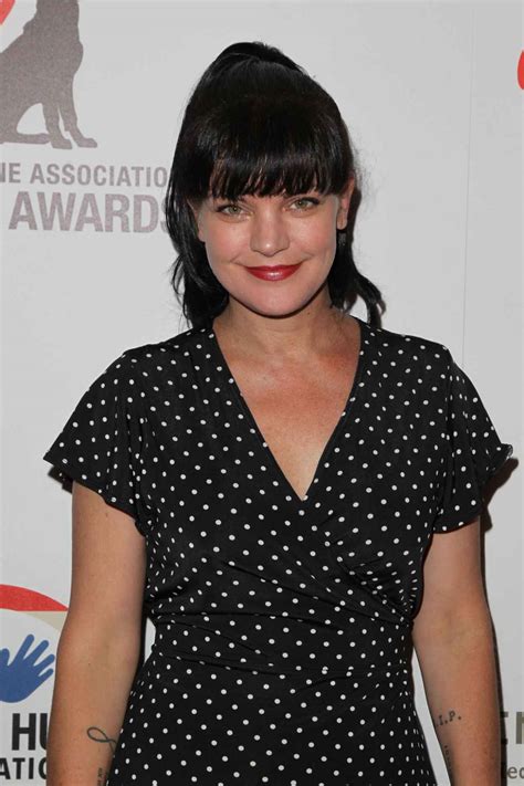 Pauley Perrette – celebsla.com