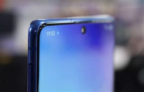 В этом году Samsung тоже выпустит доступный флагман в лице Galaxy S20 ...