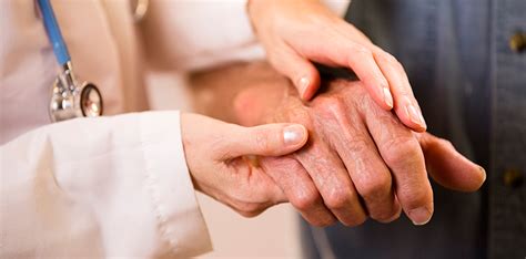 Arthritis in your Fingers: Causes, Symptoms, and Treatment Methods