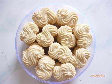 jual kue kering murah terima pesanan malang kue semprit