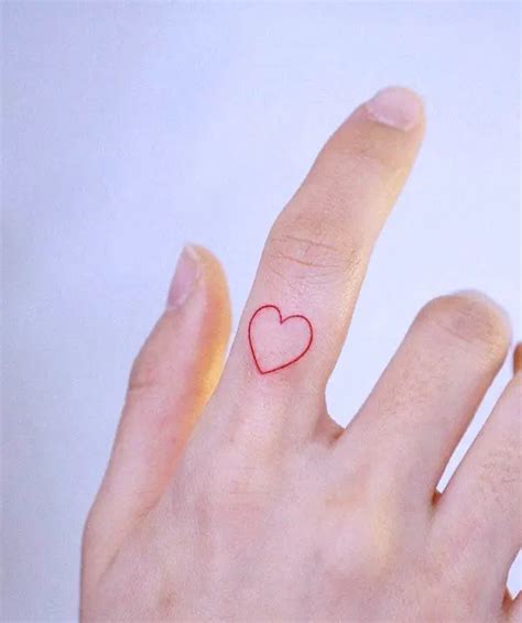 86 Cute and Inspiring Heart Tattoos With Meaning