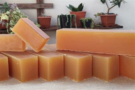 O Que É Sabão Glicerinado - Como fazer sabão glicerinado que rende muito e não desmancha fácil na água