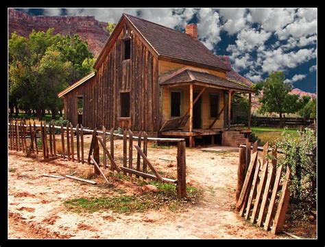 Old Abandoned Buildings, Abandoned Town, Old Buildings, Abandoned ...