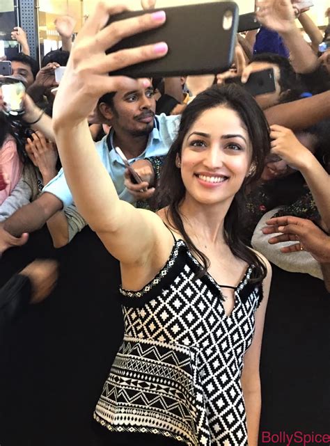Yami Gautam : r/bollyarm