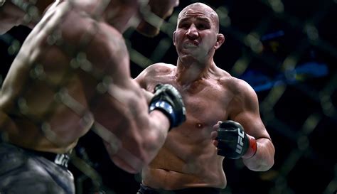 Glover Teixeira def. Ion Cutelaba at UFC on ESPN+ 8: Best photos | MMA Junkie