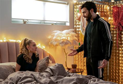 Ted Lasso: Brett Goldstein & Juno Temple on Swearing and Season 3