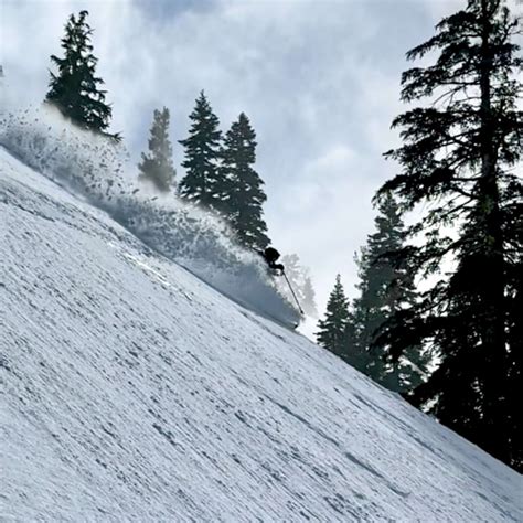 Colorado's Nude Skiing Festival Finds A New Home - Powder