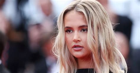 Love Island's Molly-Mae's 'game changer' SPF is now just £10 - Belfast Live