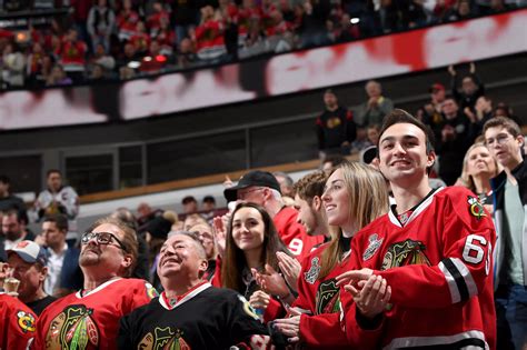 Fans are boycotting Blackhawks tickets over the new pricing policy 19