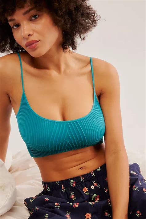 Kickback Seamless Bra | Free People