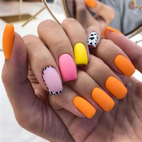 Цветной | Cute gel nails, Acrylic nails, What are acrylic nails