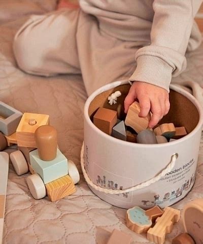 Купить брендовые детские игрушки в Москве, цены интернет-магазина Babybug