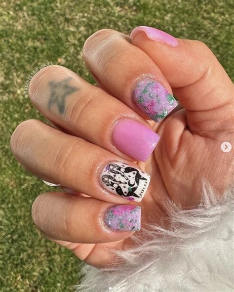 50 Captivating Pisces Nail Designs to Celebrate Your Zodiac Sign!