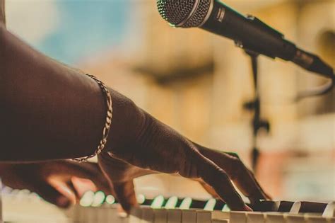 Fun Piano Songs: 10 Popular and Easy-to-Learn Tunes for Beginners