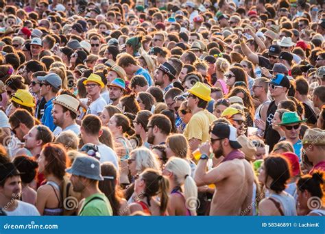 Large Crowd Of People Behind Tree Editorial Photo | CartoonDealer.com ...