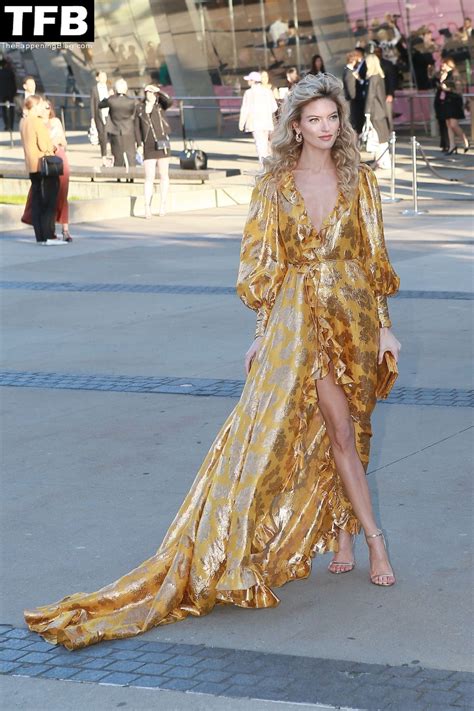 Martha Hunt Naked Sexy (71 Photos) - Sexy e-Girls🔞