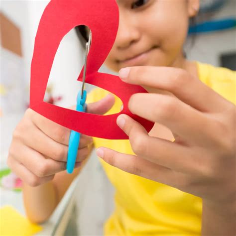 Benefits of Art and Craft Workshops in Child Development