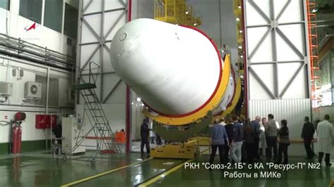 РКН Союз-2.1б с КА Ресурс-П № 2. Работы в МИКе. - YouTube