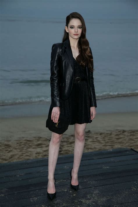 Starlet Arcade: Mackenzie Foy Twilight