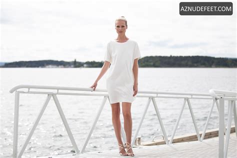 SYNNØVE MACODY LUND Feet - AZNudeFeet