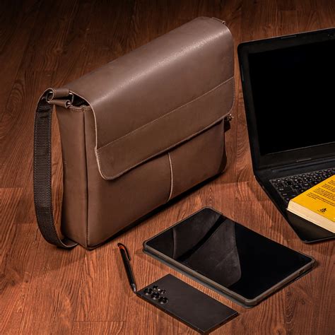 Bolsa Couro Masculina Notebook - Bolsa Masculina Carteiro Transversal Couro Legitimo Notebook 15.9 Luxo ...