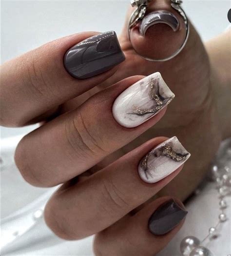 Pin by __Réka __ on nails summer | Gold gel nails, Blush nails, Gel nails