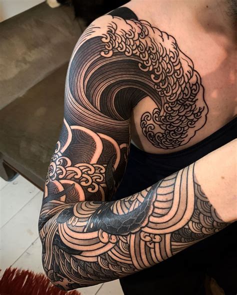 Tribal wave tattoos – Artofit